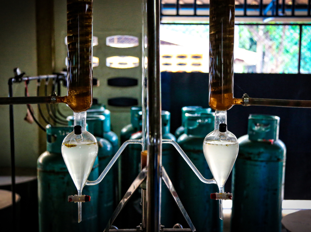 Oud Bar Distillery